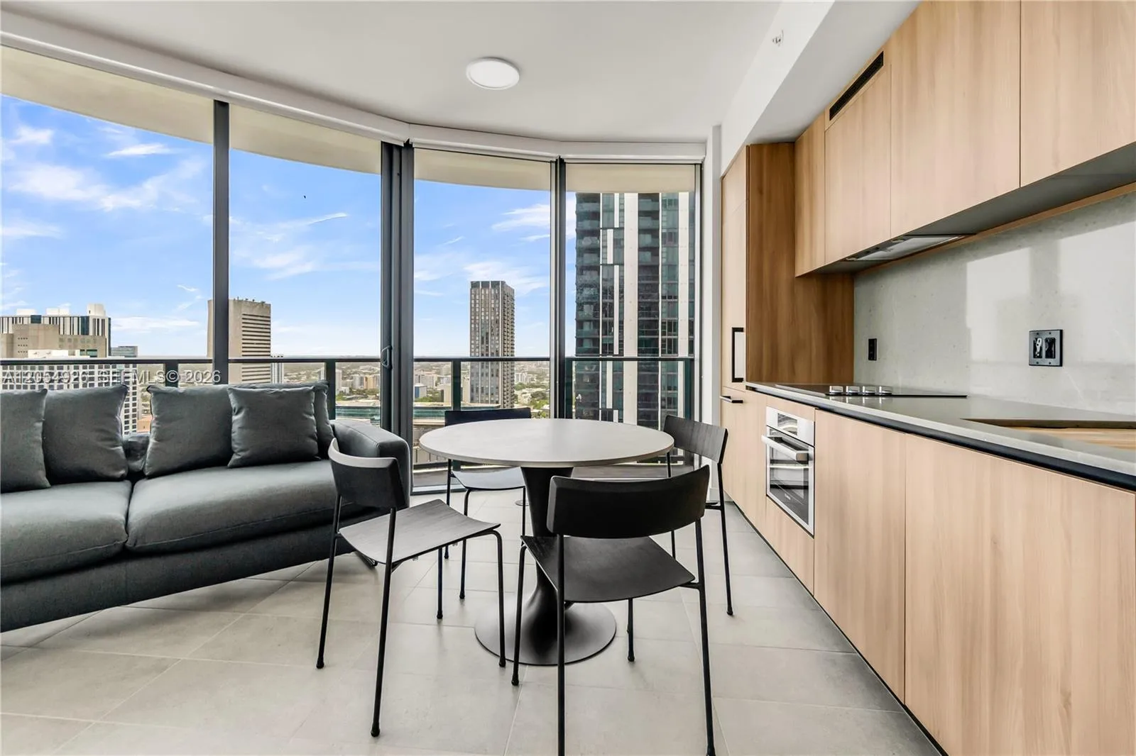 121 NE 5th St # 3405, Miami, FL 33132 photo 9
