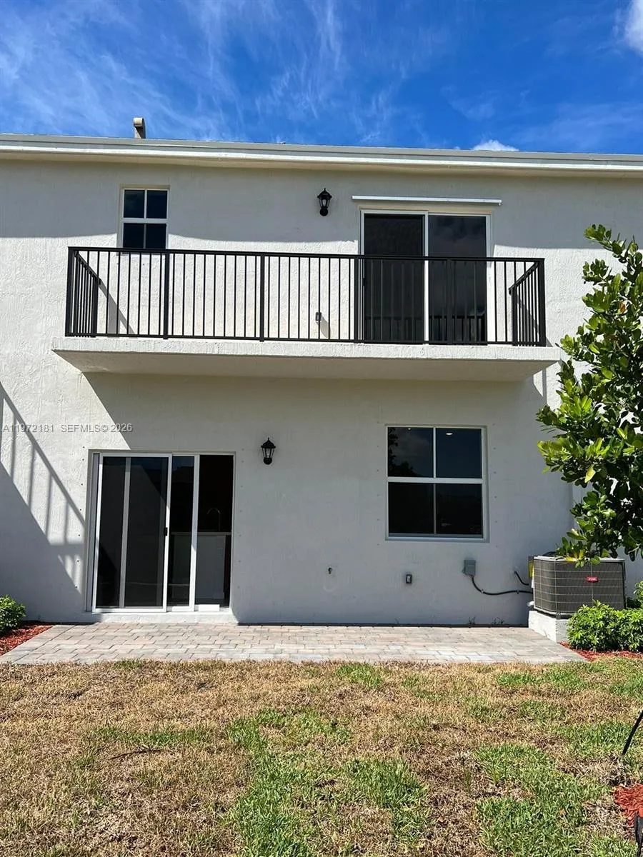 1765 SE 7th Ter, Homestead, FL 33034 photo 2