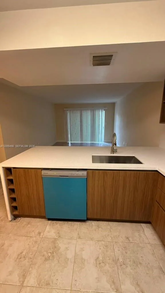 5000 NW 79 AV # 113, Doral, FL 33166 photo 7