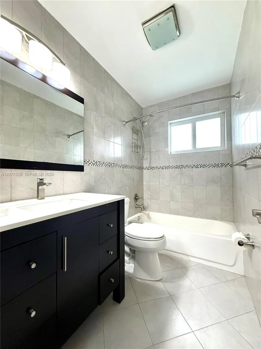 1340 Miami Springs Ave # o, Miami Springs, FL 33166 photo 8