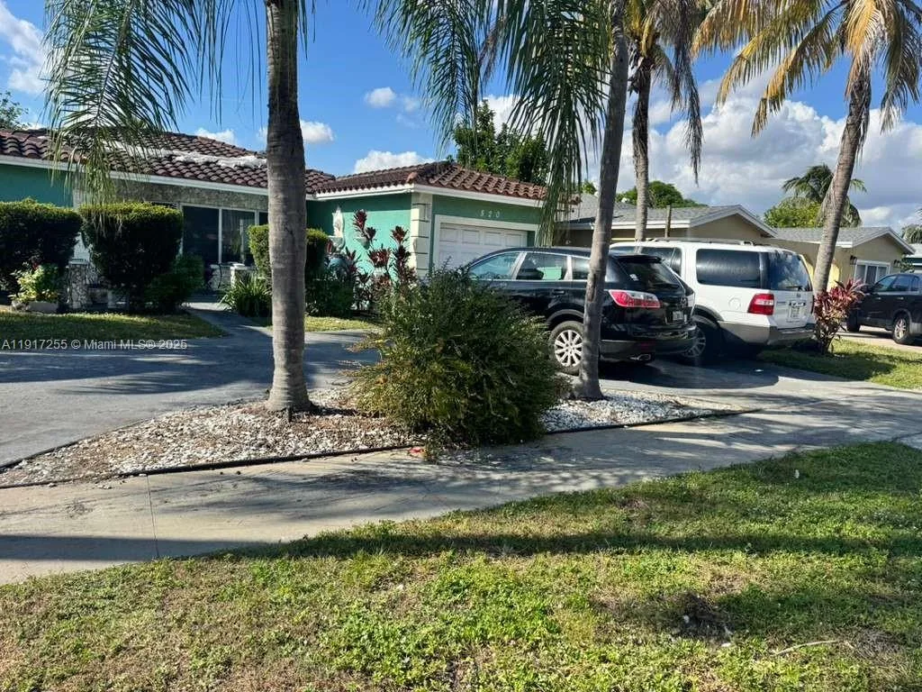 820 SW 49th Ter, Margate, FL 33068