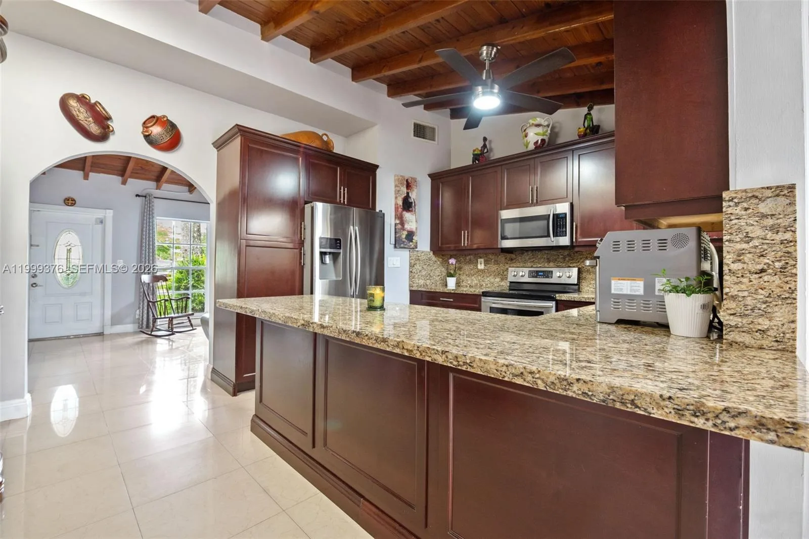 911 SW 51st Ave, Plantation, FL 33317 photo 9