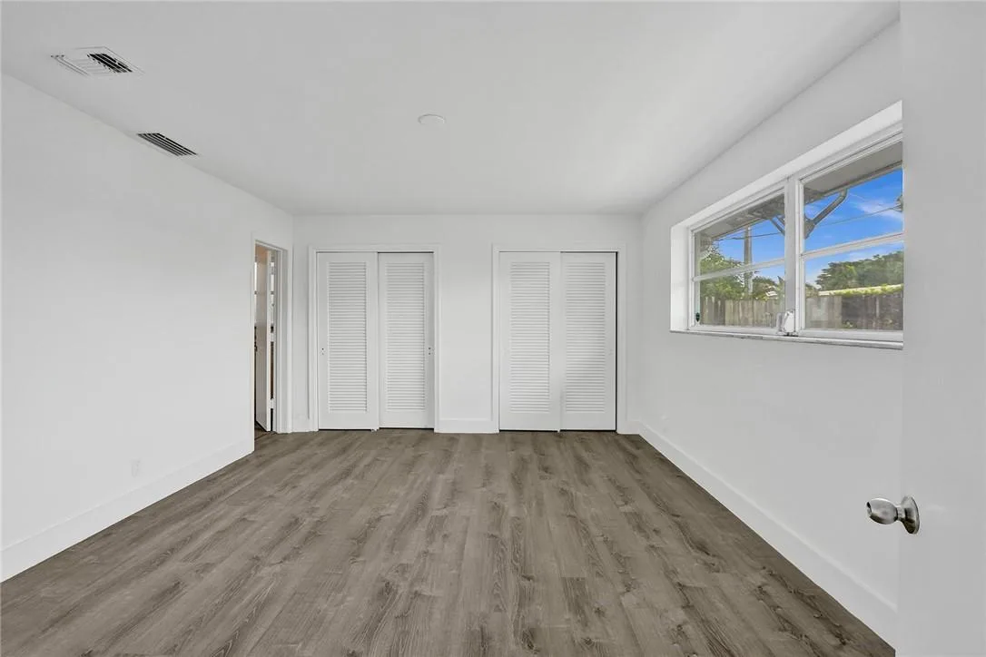 5981 NE 22ND Way, Fort Lauderdale, FL 33308 photo 12