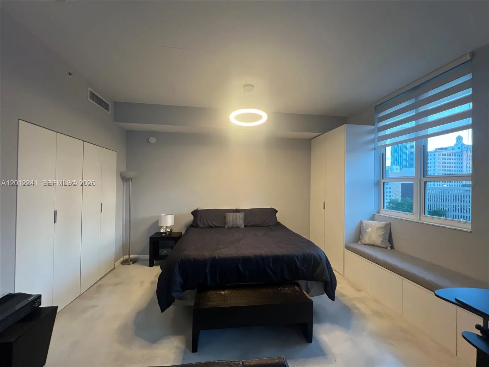 234 NE 3rd St # 703, Miami, FL 33132 photo 4