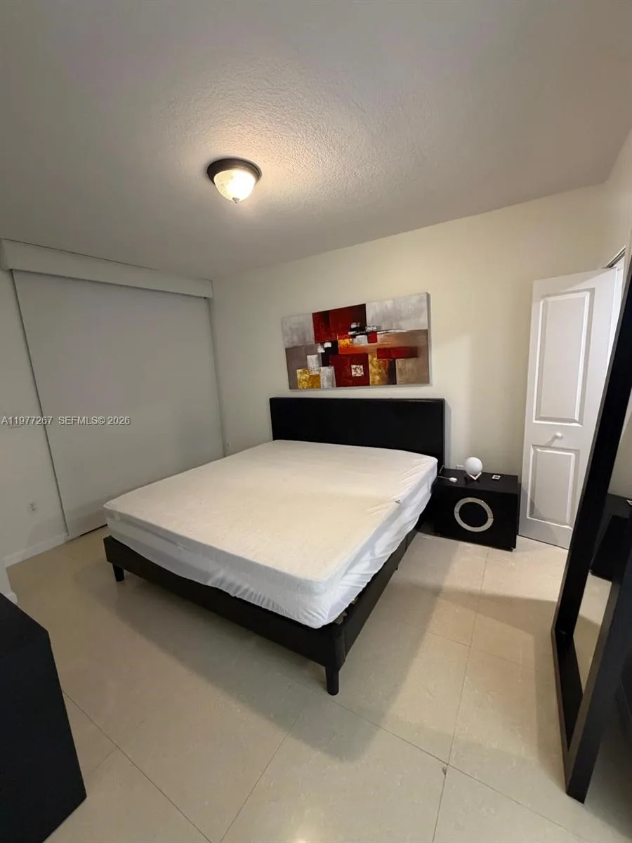 170 SE 14th St # 2202, Miami, FL 33131 photo 11
