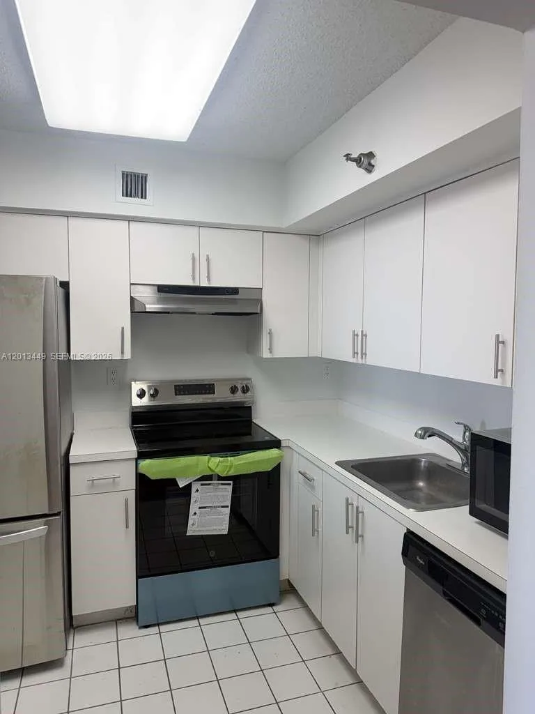 3300 NE 191st St # 1903, Aventura, FL 33180 photo 10