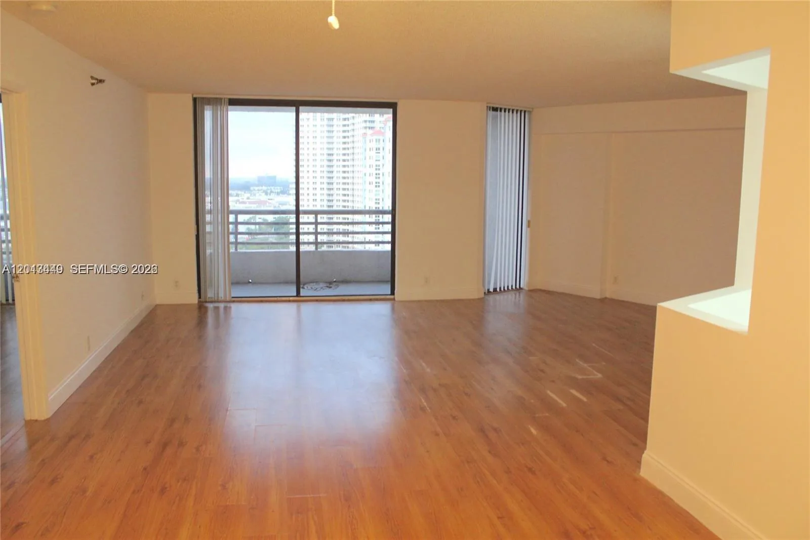3300 NE 191st St # 1903, Aventura, FL 33180 photo 4