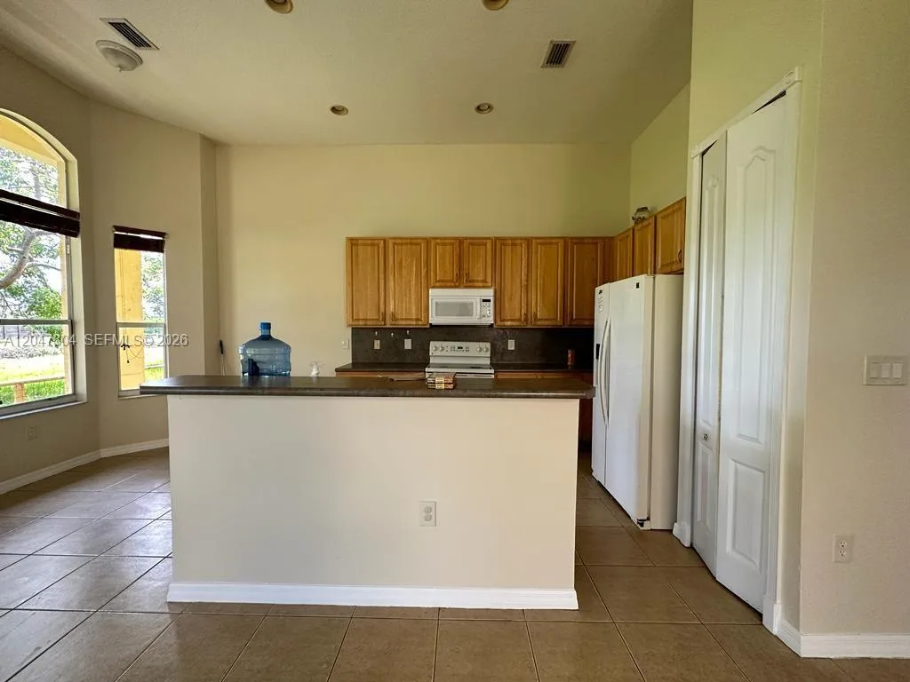 1926 NE 3rd Ct # 1926, Homestead, FL 33033 photo 3