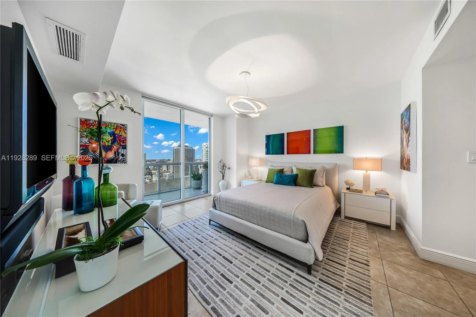 50 Biscayne Blvd # 3311, Miami, FL 33132 photo 11