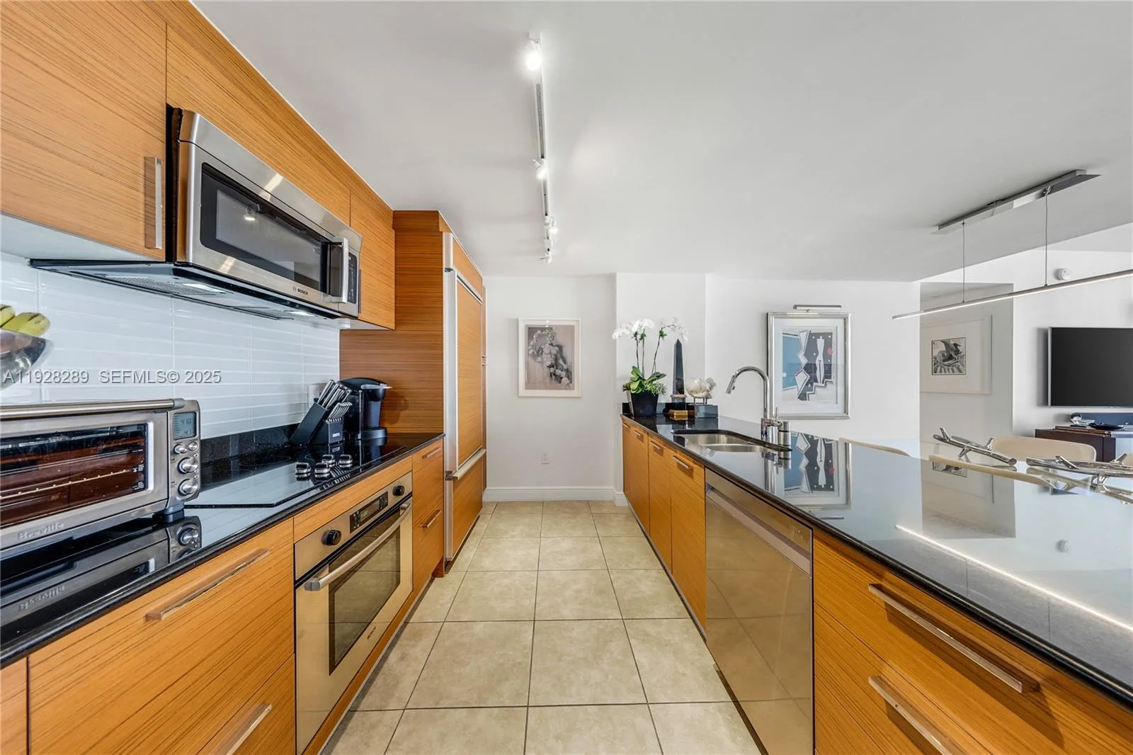 50 Biscayne Blvd # 3311, Miami, FL 33132 photo 4