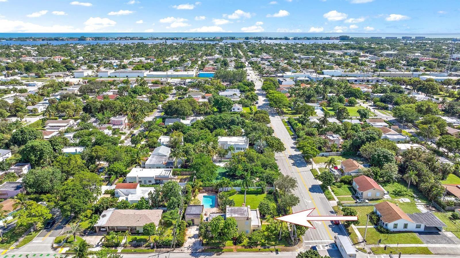 735 FOREST HILL Boulevard, West Palm Beach, FL 33405 photo 3