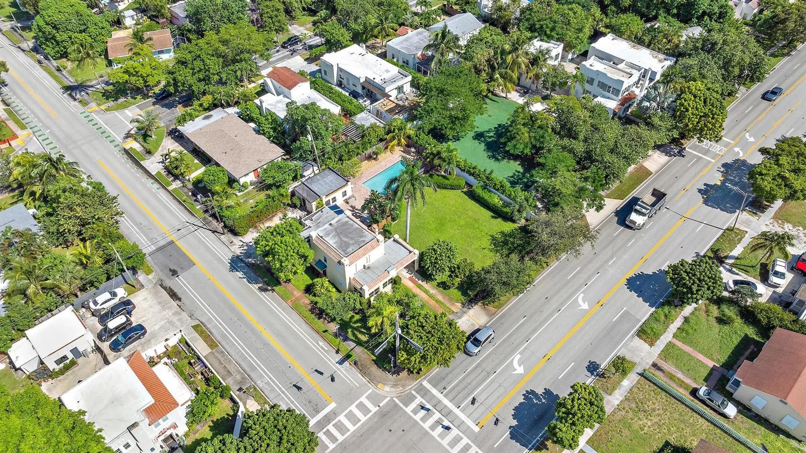 735 FOREST HILL Boulevard, West Palm Beach, FL 33405 photo 4