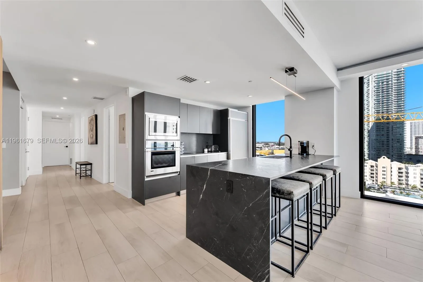 460 NE 28th St # 1601, Miami, FL 33137 photo 8