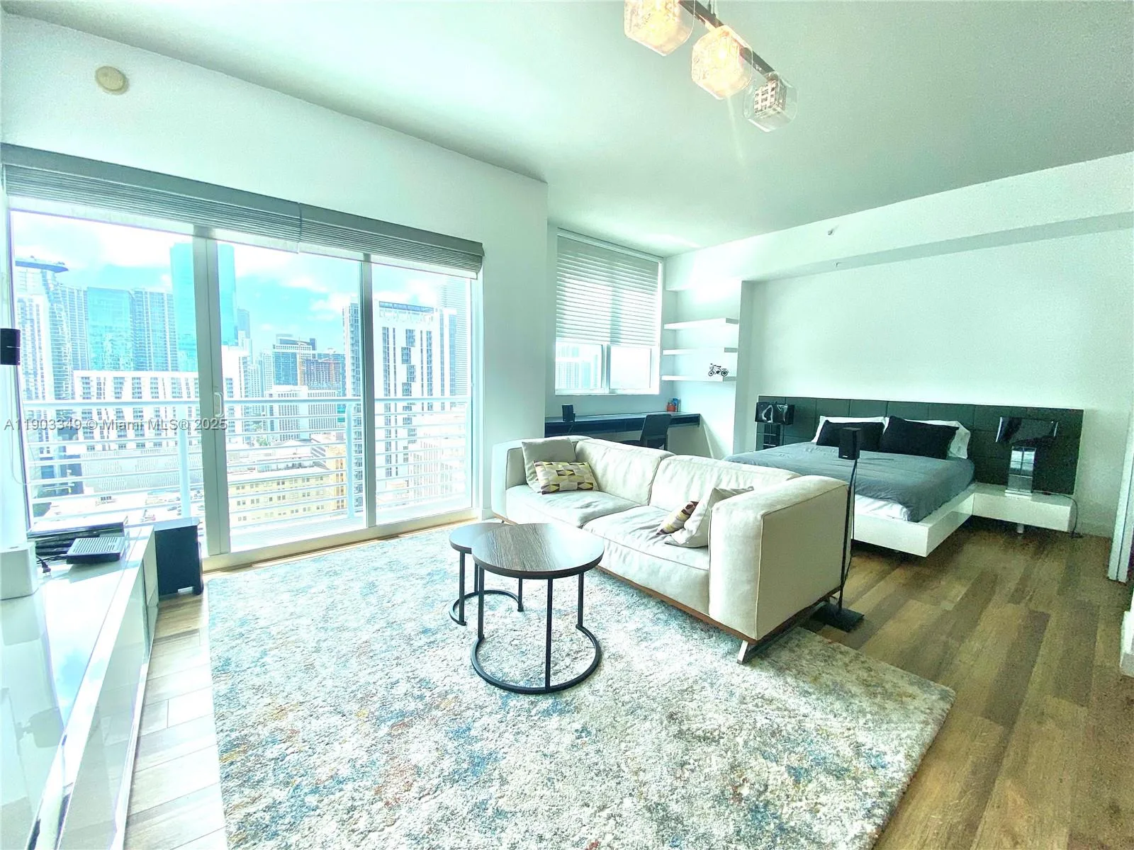 133 NE 2nd Ave # 2904, Miami, FL 33132 photo 3