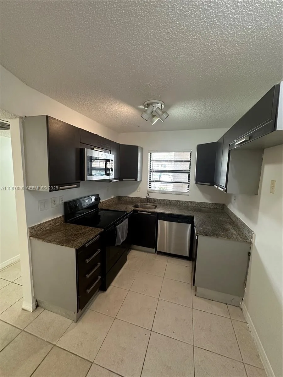 11213 Royal Palm Blvd # 11213, Coral Springs, FL 33065 — zdjęcie 2