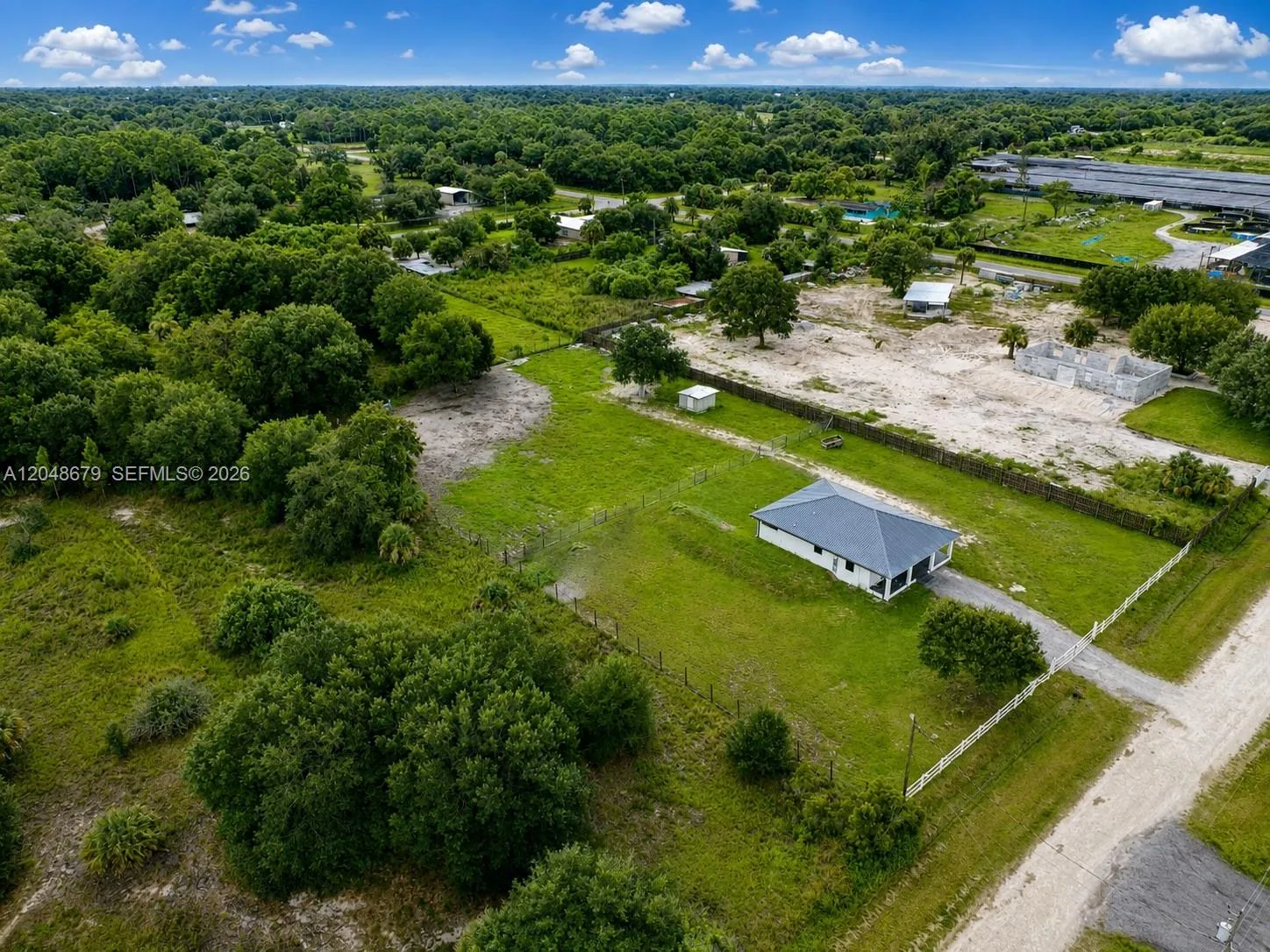 525 N Granja ST, Clewiston, FL 33440 photo 4