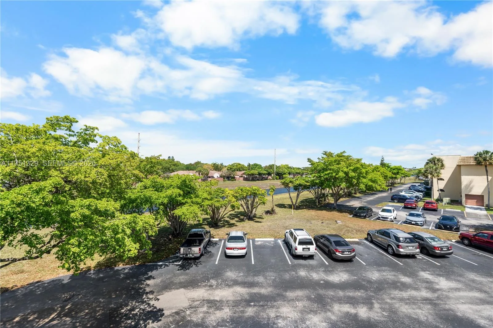 8450 Sunrise Lakes Blvd # 306, Sunrise, FL 33322 photo 4