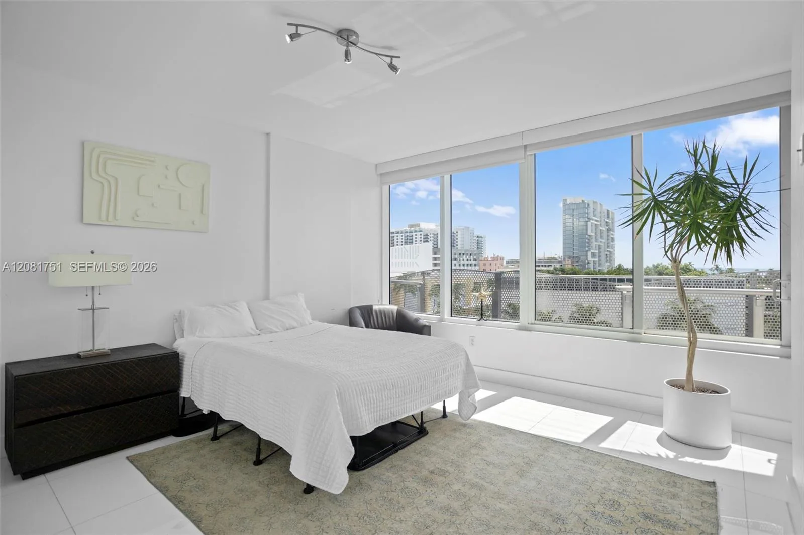 2155 Washington Ct # 601, Miami Beach, FL 33139 photo 9
