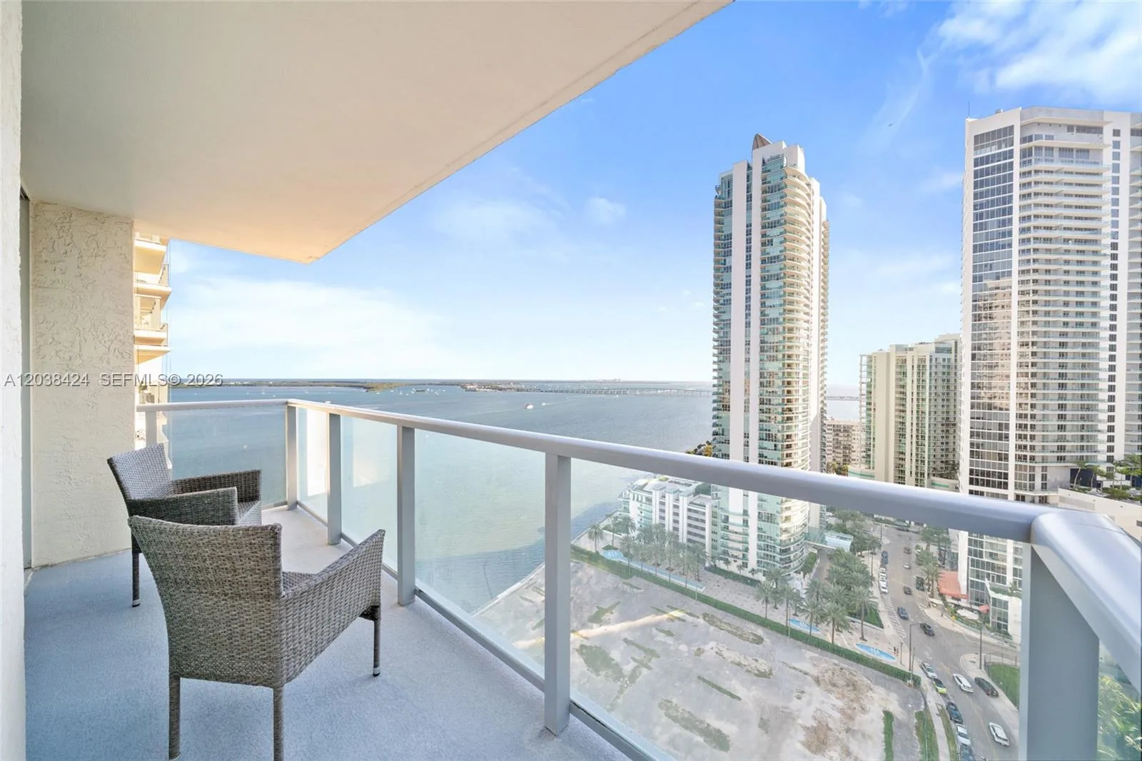 1155 Brickell Bay Dr # 2501, Miami, FL 33131
