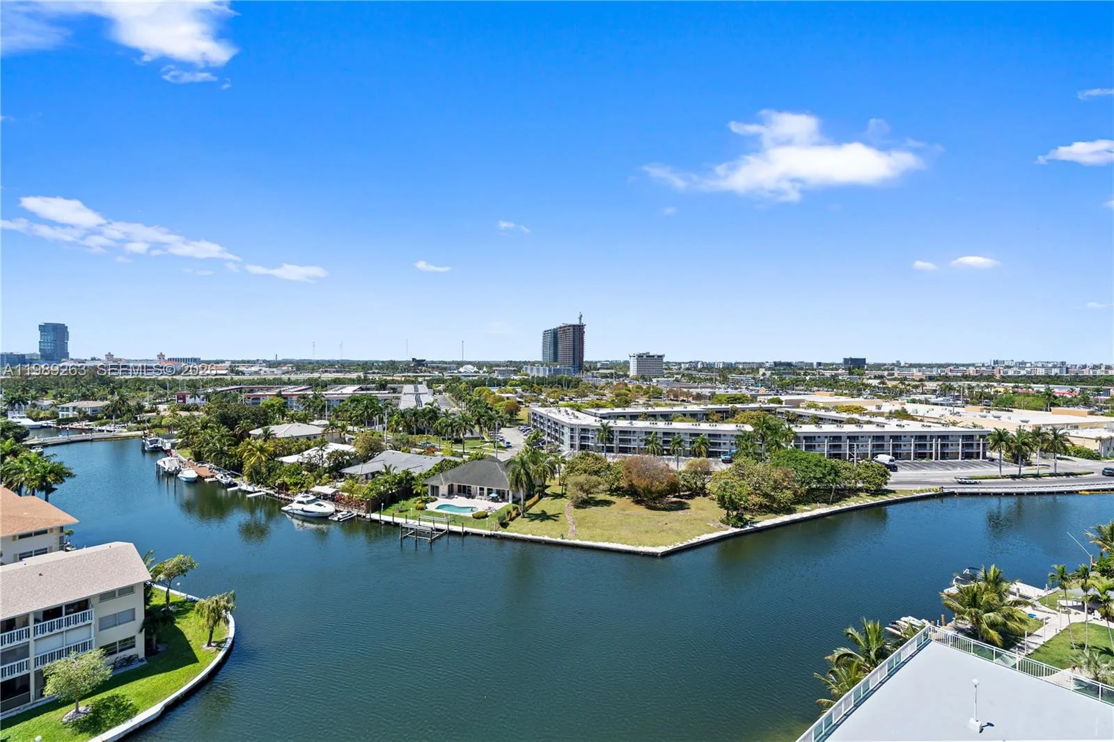 437 Golden Isles Dr # 11J, Hallandale Beach, FL 33009