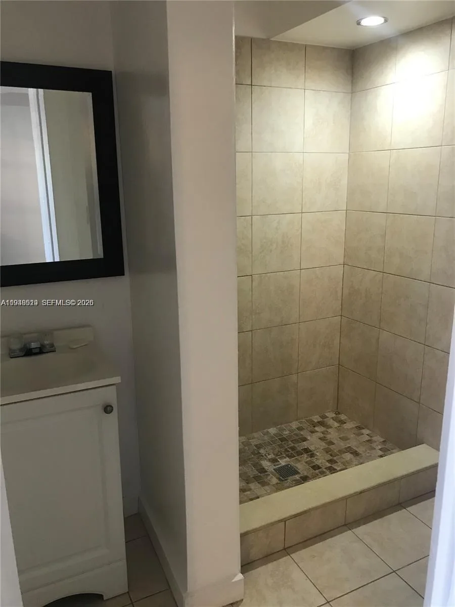 8040 N Colony Cir N # 101, Tamarac, FL 33321 photo 8