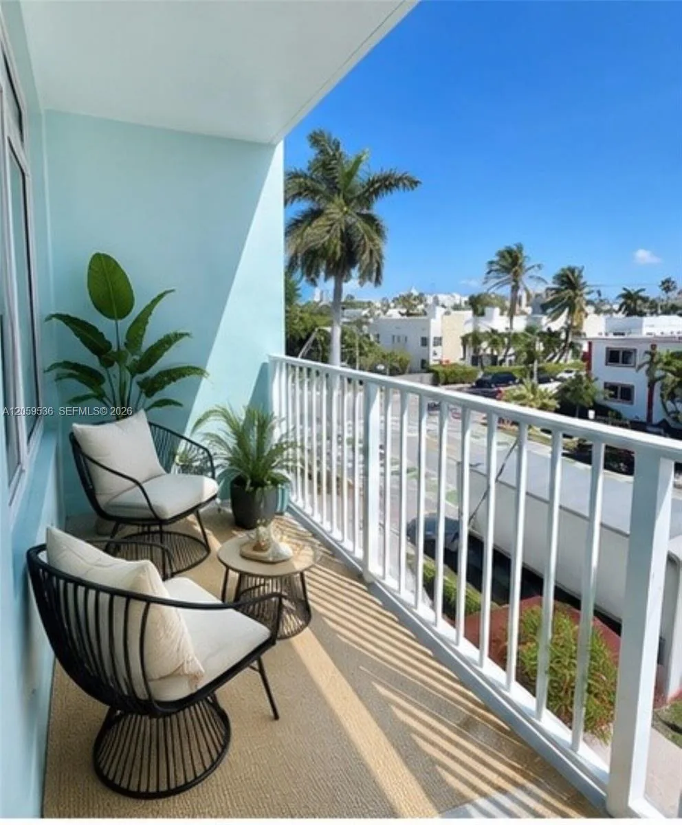 1150 Euclid Ave # 306, Miami Beach, FL 33139 photo 2