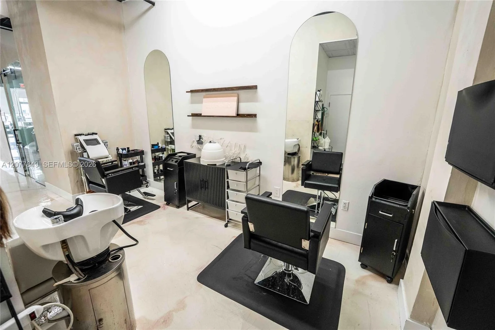 3595 W 20th Ave, Hialeah, FL 33012 photo 4