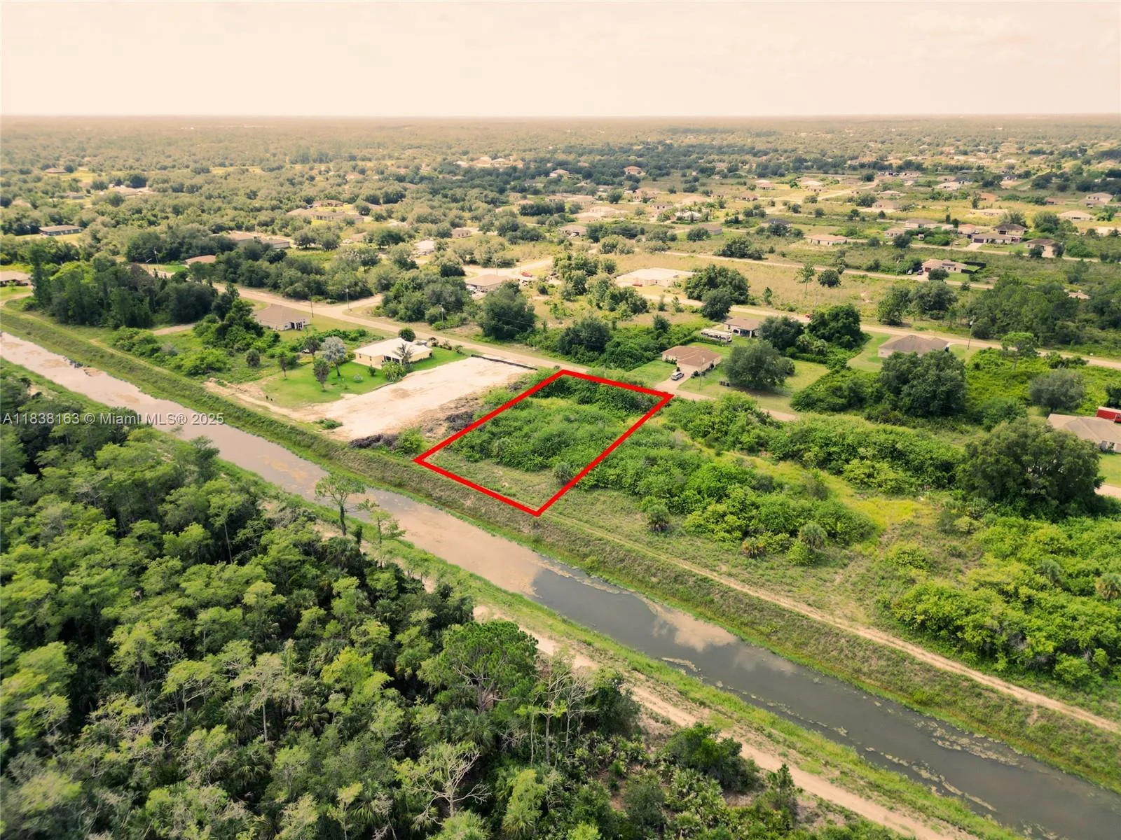 2710 75 ST W, Lehigh Acres, FL 33971