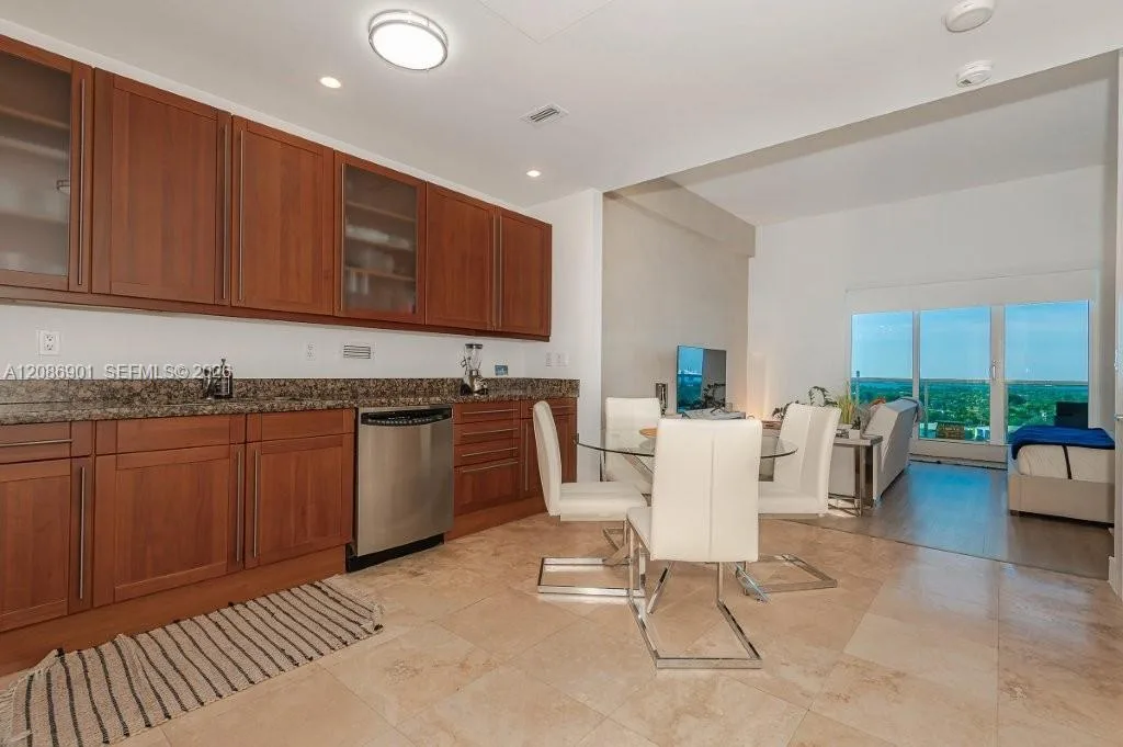 2301 Collins Ave # 1630, Miami Beach, FL 33139