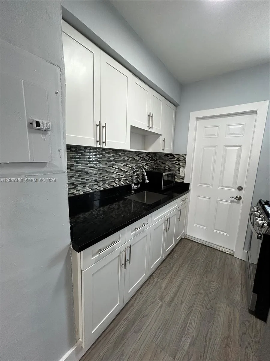 1024 Pennsylvania Ave # 2, Miami Beach, FL 33139 photo 4