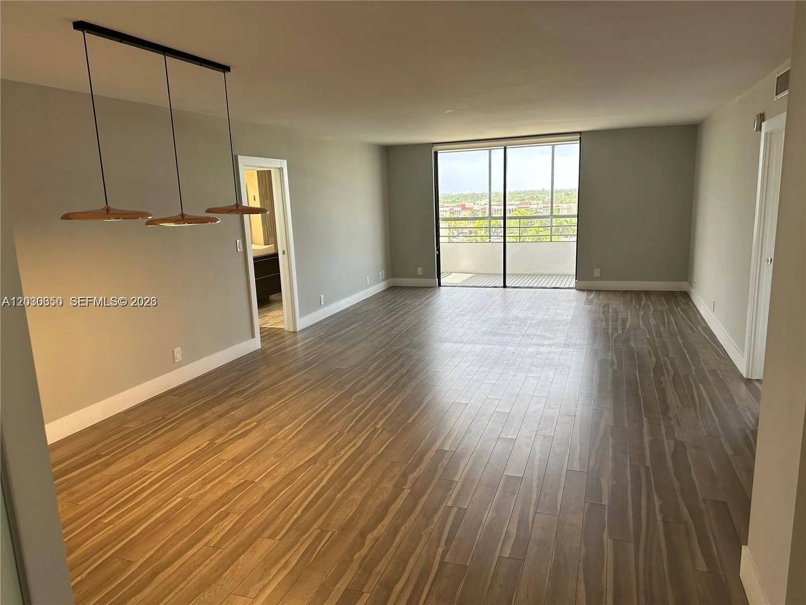 600 Three Islands Blvd # 705, Hallandale Beach, FL 33009