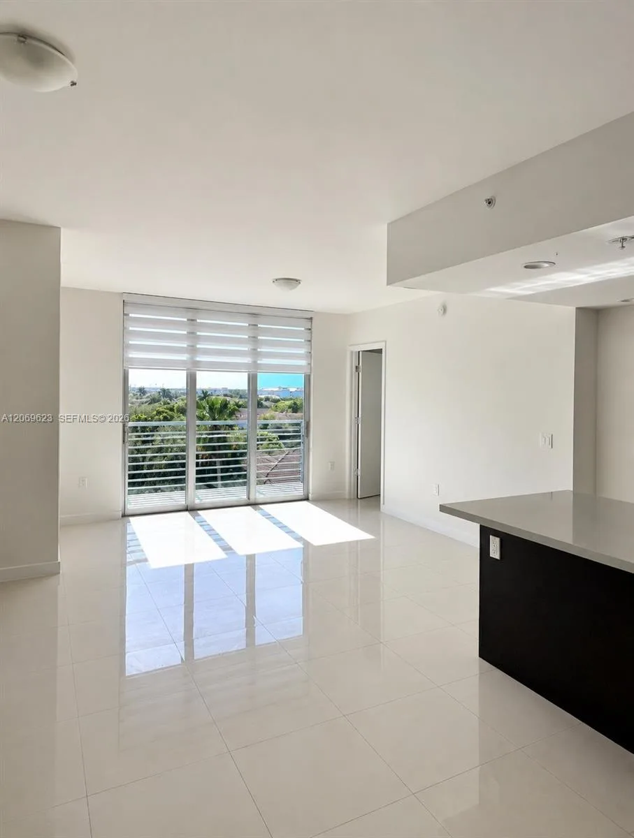 7875 NW 107th Ave # 508, Doral, FL 33178 — zdjęcie 2