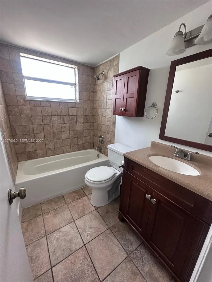 10049 Winding Lake Rd # 103, Sunrise, FL 33351 photo 8