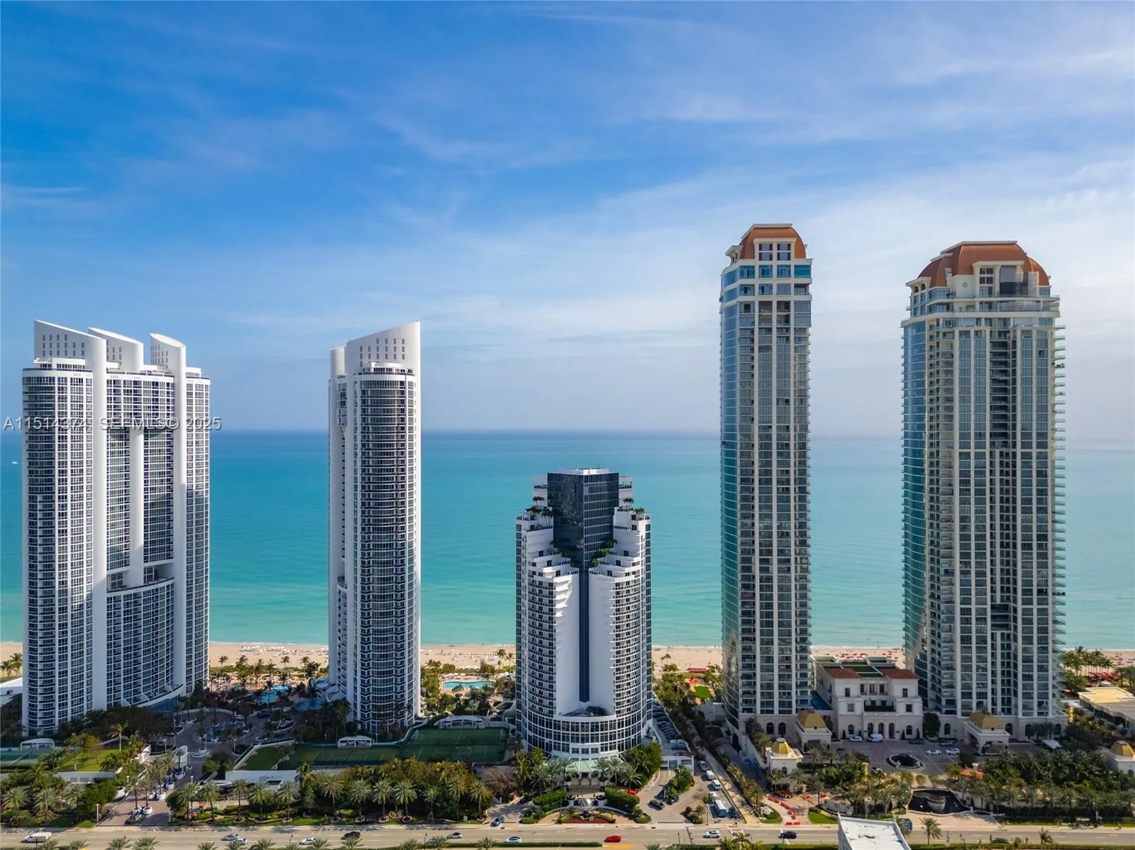 Trump International Beach Resort photo 12