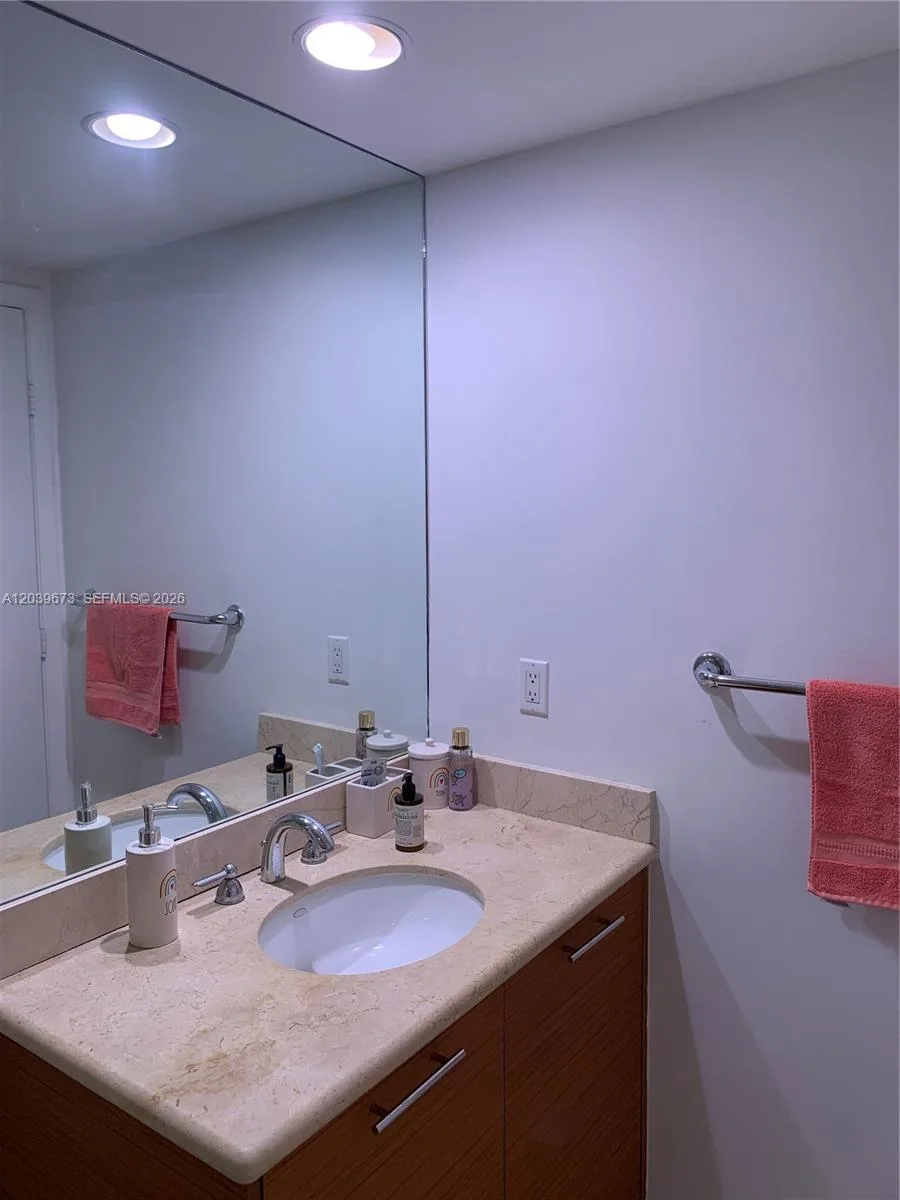 50 Biscayne Blvd # 3001, Miami, FL 33132 photo 5