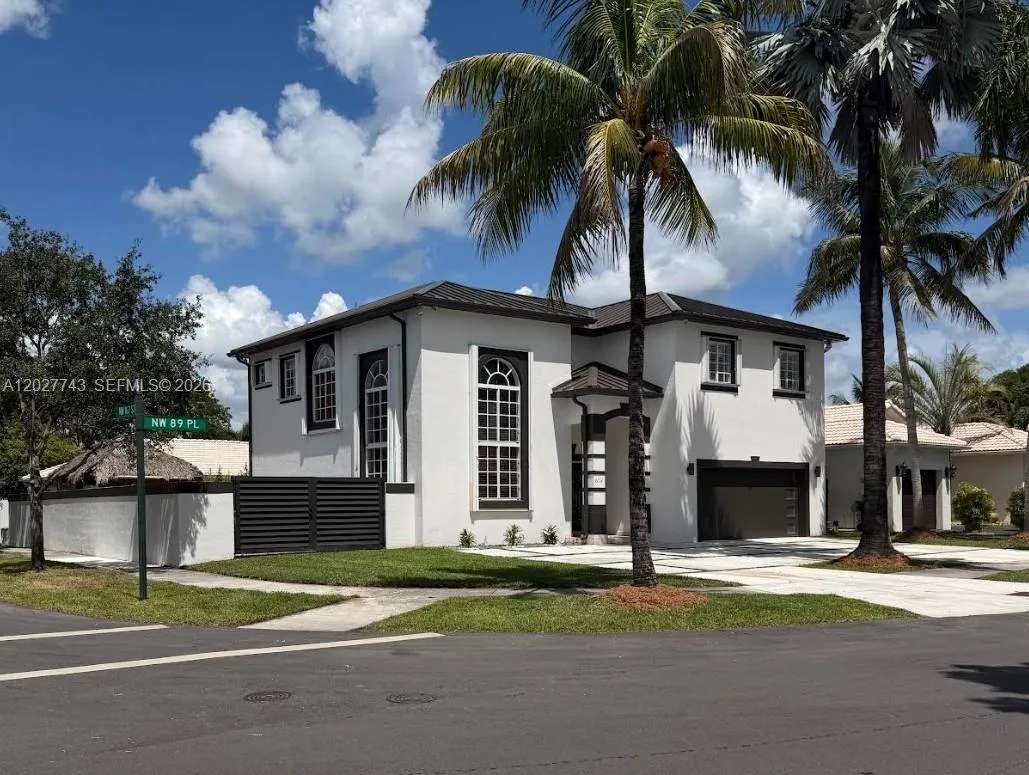 16732 NW 89th Pl, Miami Lakes, FL 33018