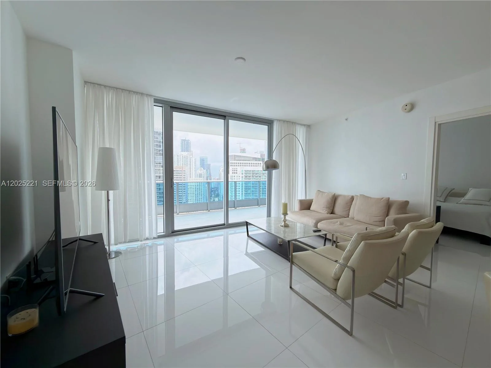200 Biscayne Boulevard Way # 4104, Miami, FL 33131 photo 6