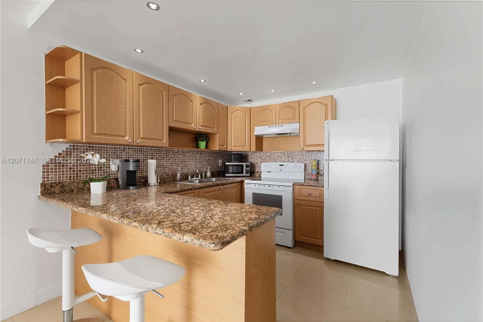 401 Ocean Dr # 607, Miami Beach, FL 33139 photo 10