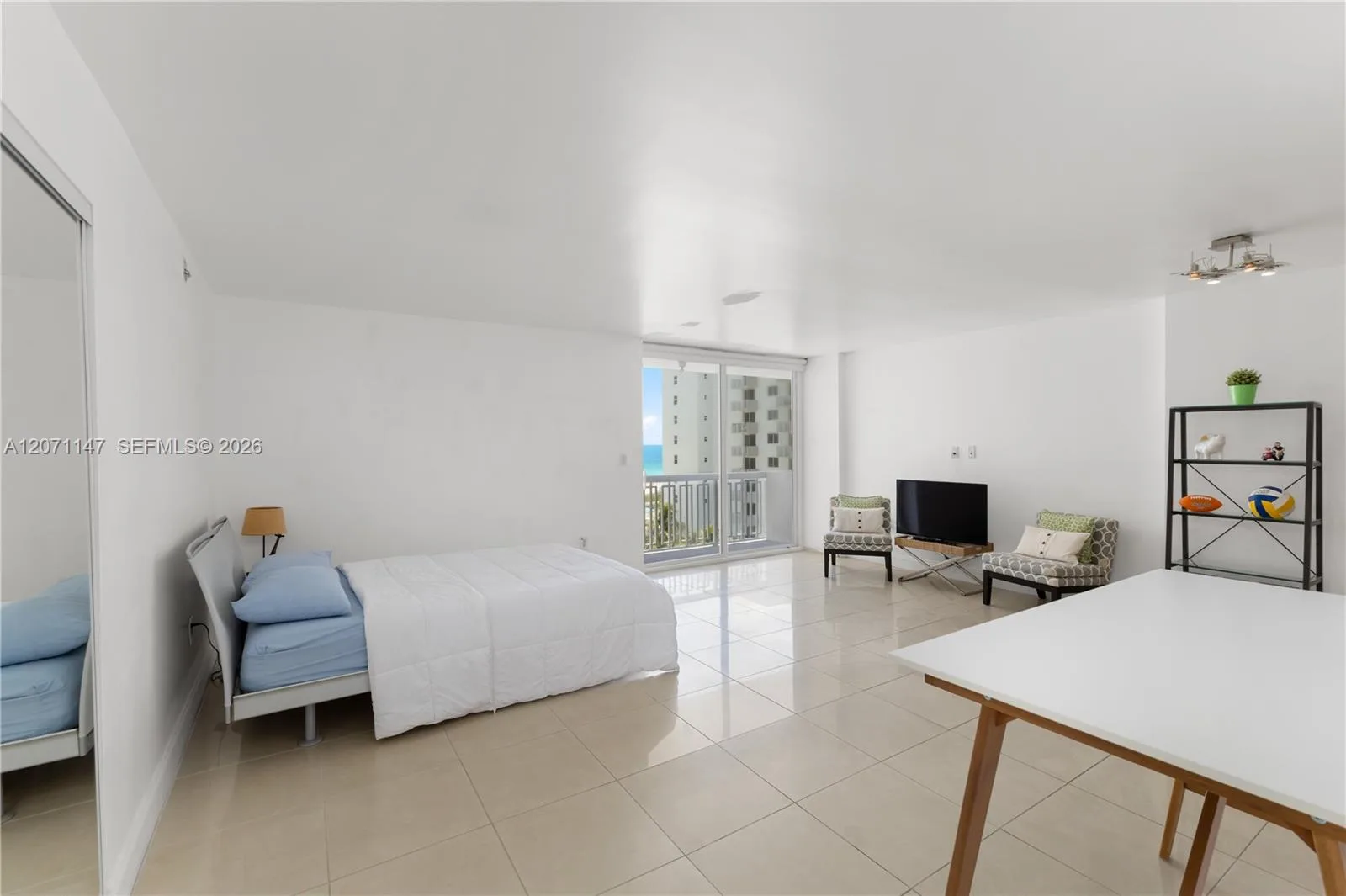 401 Ocean Dr # 607, Miami Beach, FL 33139 photo 4