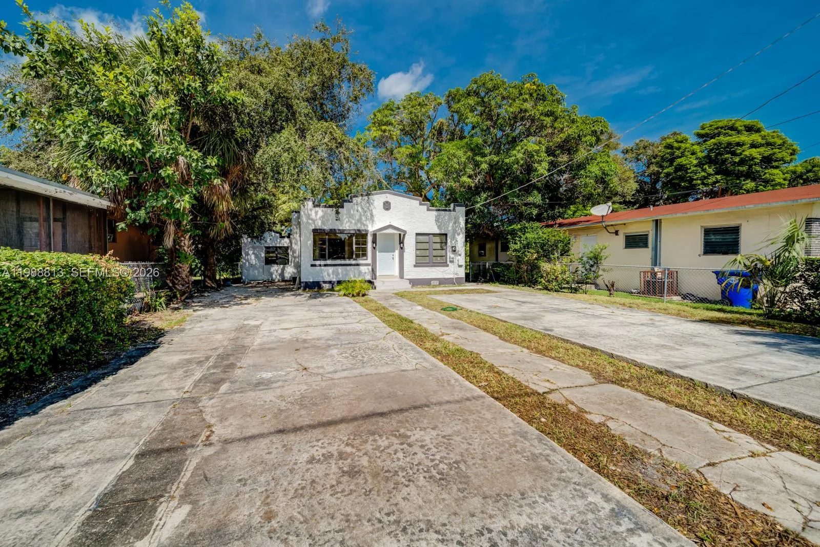 829 NW 56th St, Miami, FL 33127 photo 2