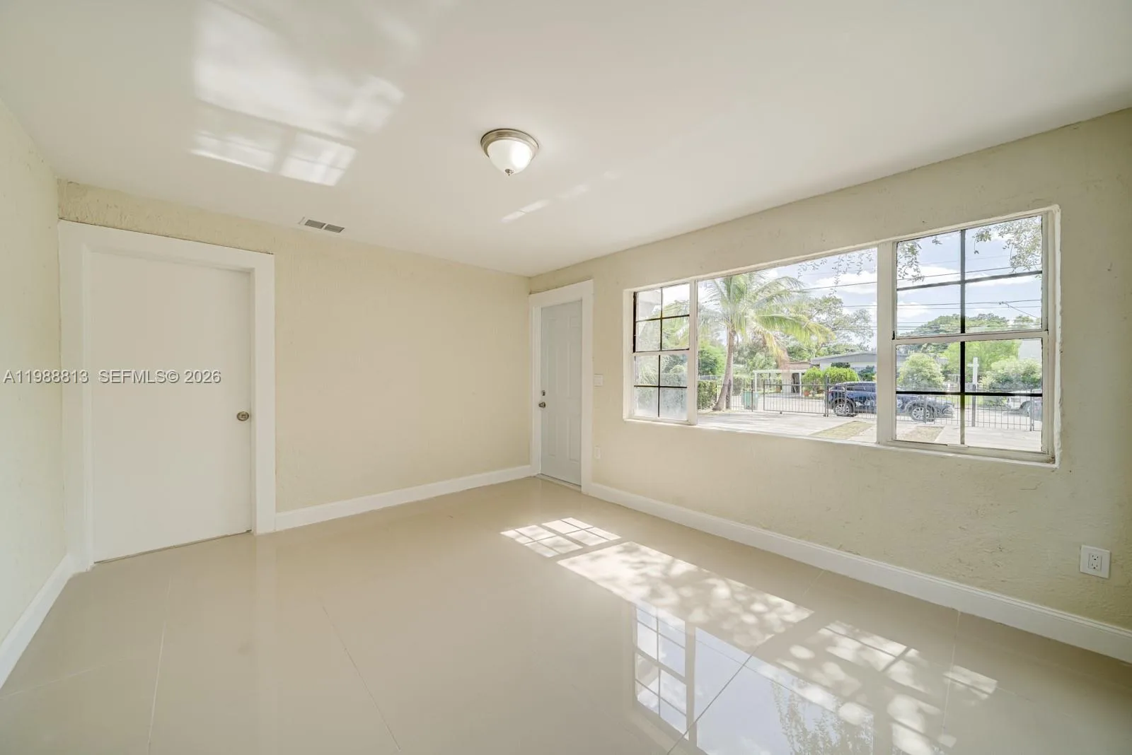 829 NW 56th St, Miami, FL 33127 photo 9
