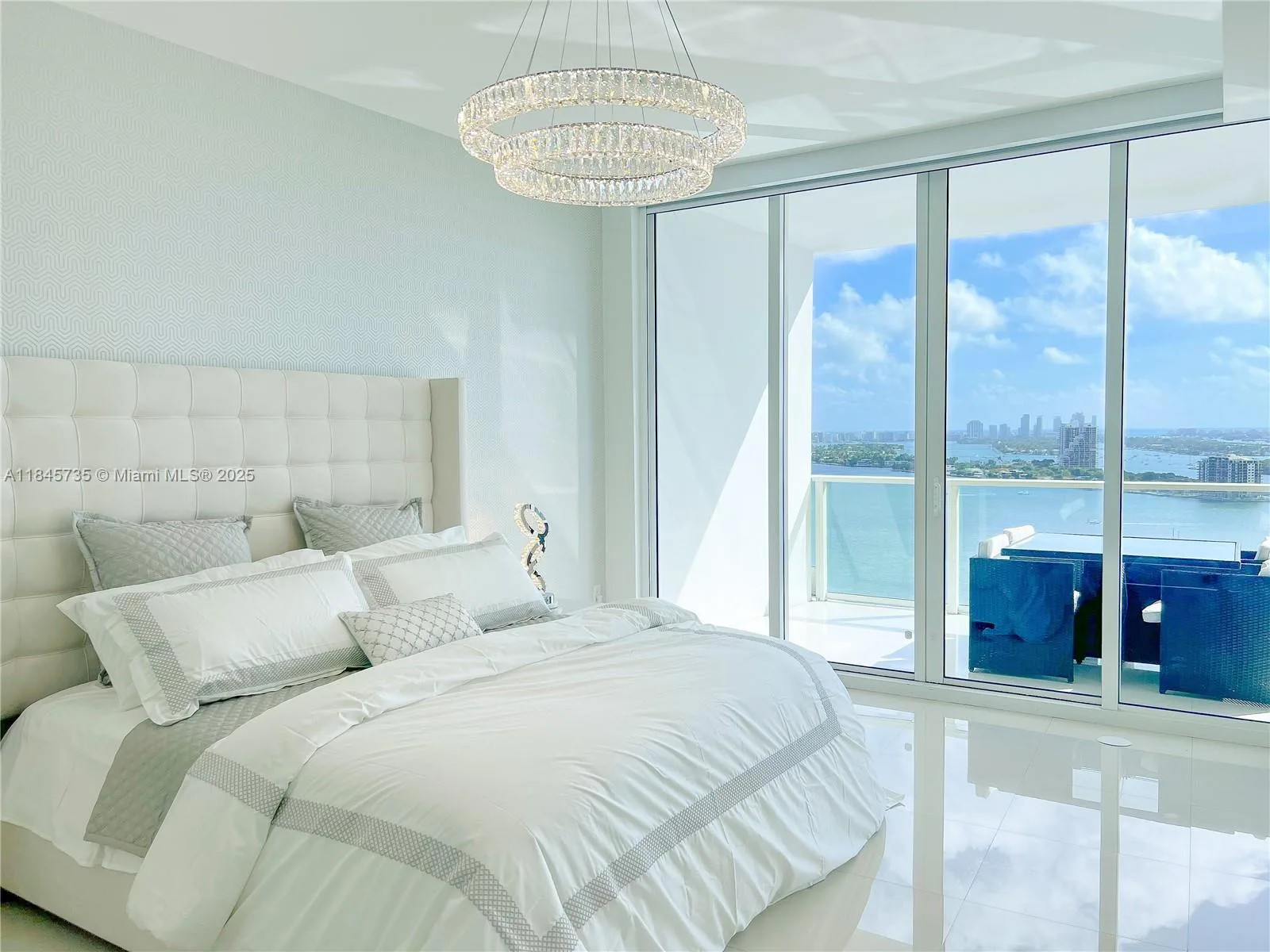 2020 N Bayshore Dr # 2404, Miami, FL 33137