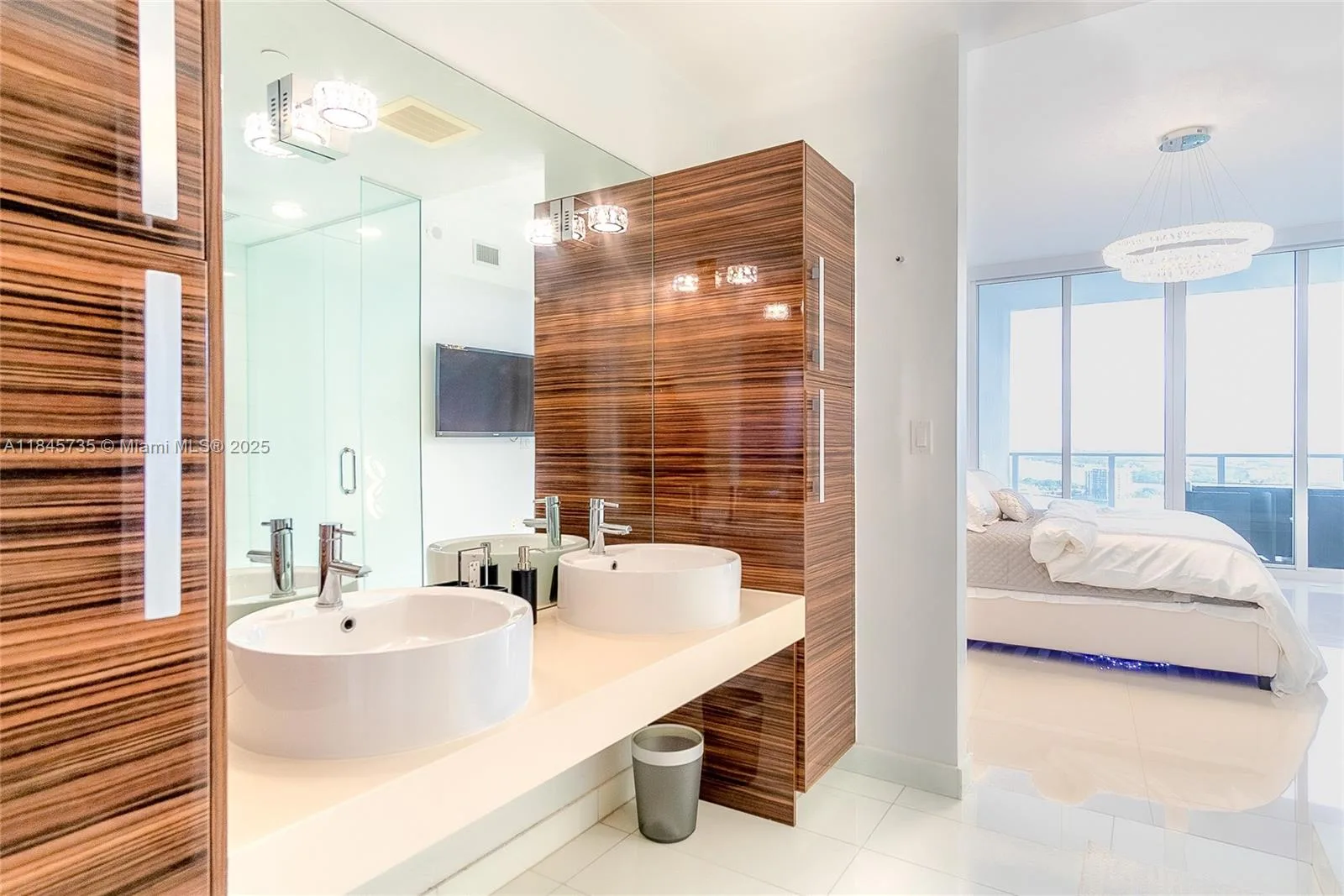 2020 N Bayshore Dr # 2404, Miami, FL 33137 photo 10