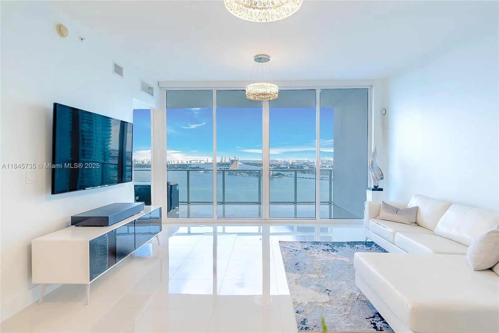 2020 N Bayshore Dr # 2404, Miami, FL 33137 photo 6
