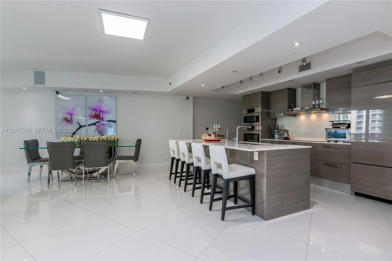17201 Collins Ave # 1807, Sunny Isles Beach, FL 33160 photo 11