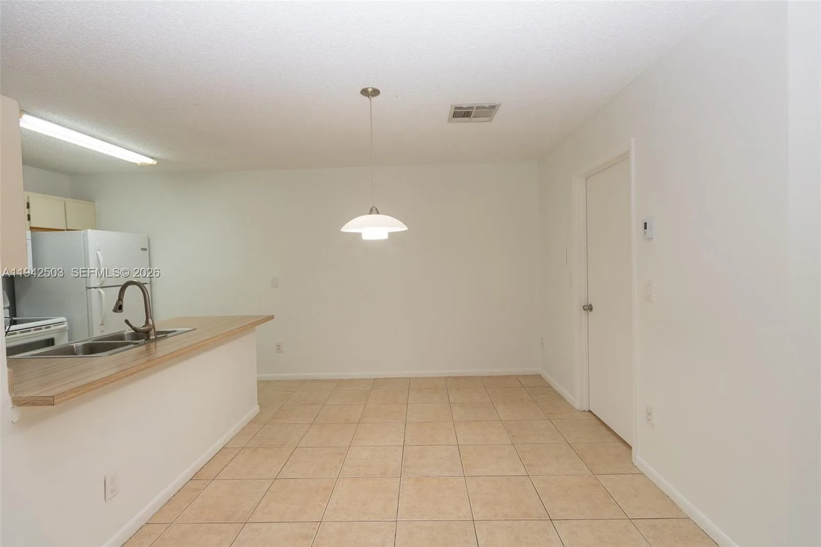 18328 NW 68th Ave # P, Hialeah, FL 33015 photo 5