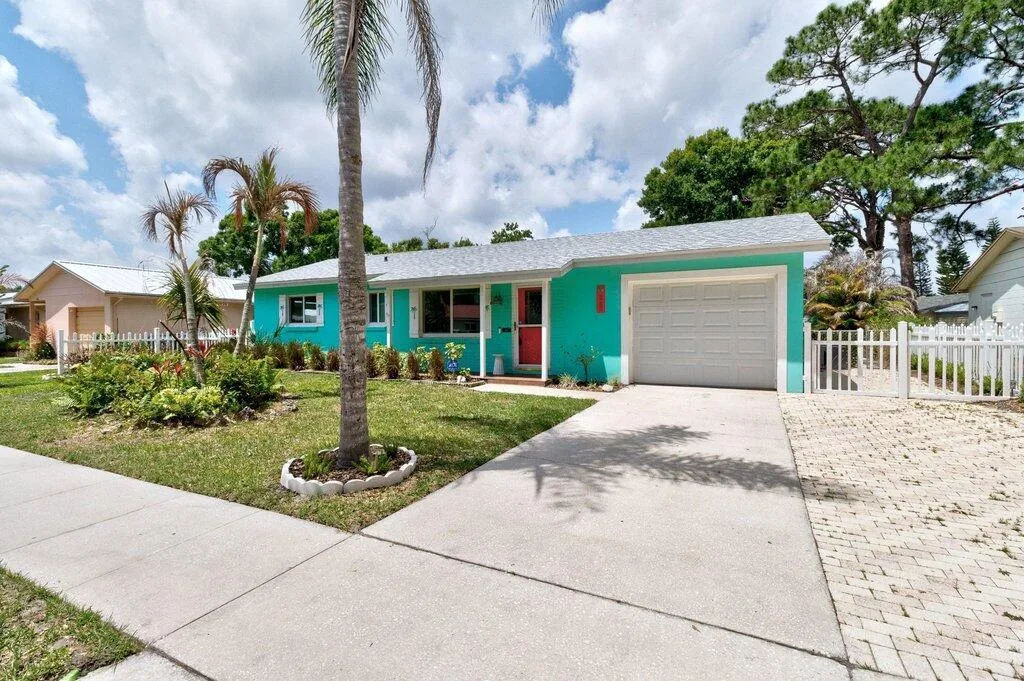 545 21st Avenue, Vero Beach, FL 32962 photo 5