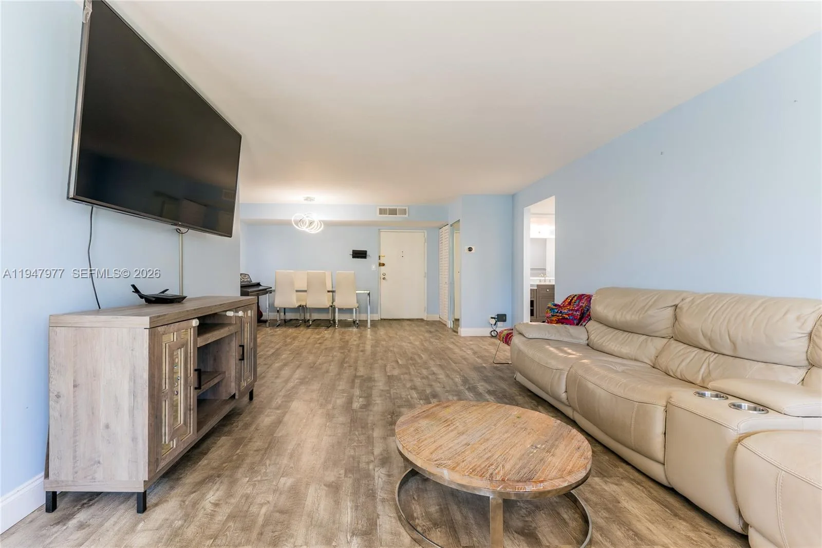 290 174th St # 318, Sunny Isles Beach, FL 33160 photo 12