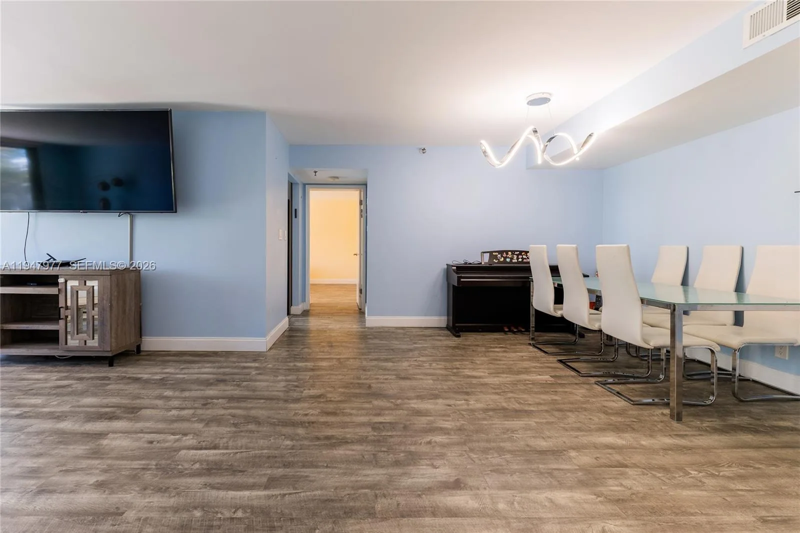 290 174th St # 318, Sunny Isles Beach, FL 33160 photo 7
