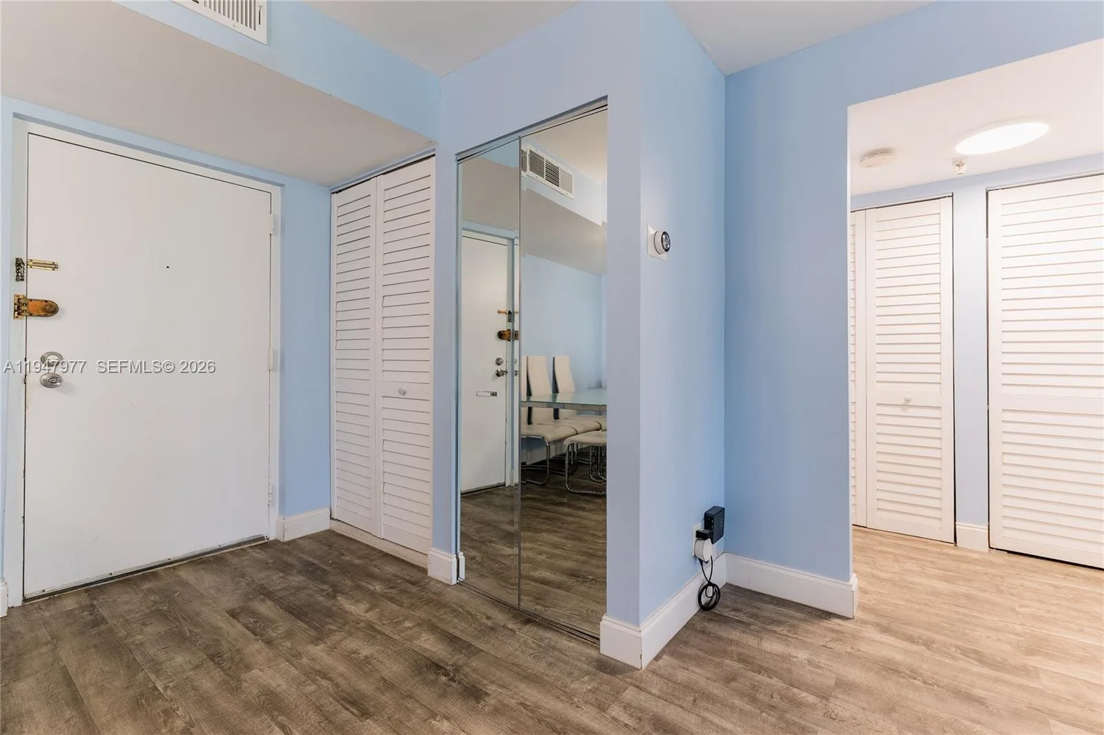 290 174th St # 318, Sunny Isles Beach, FL 33160 photo 9
